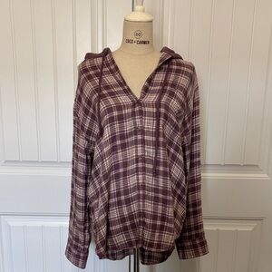 American Eagle Purple Plaid Button Down Shirt